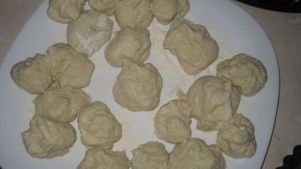 фокачча из шариков с сыром и оливками