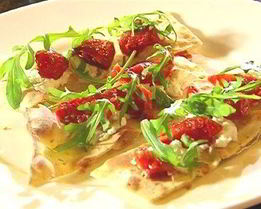 Фокачча с помидорами и рикоттой