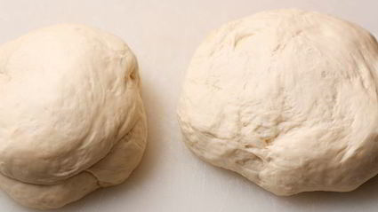 фокачча с сыром и базиликом