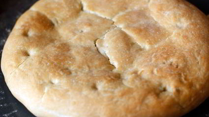 фокачча с сыром и базиликом