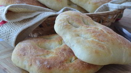 французские лепешки фугасс