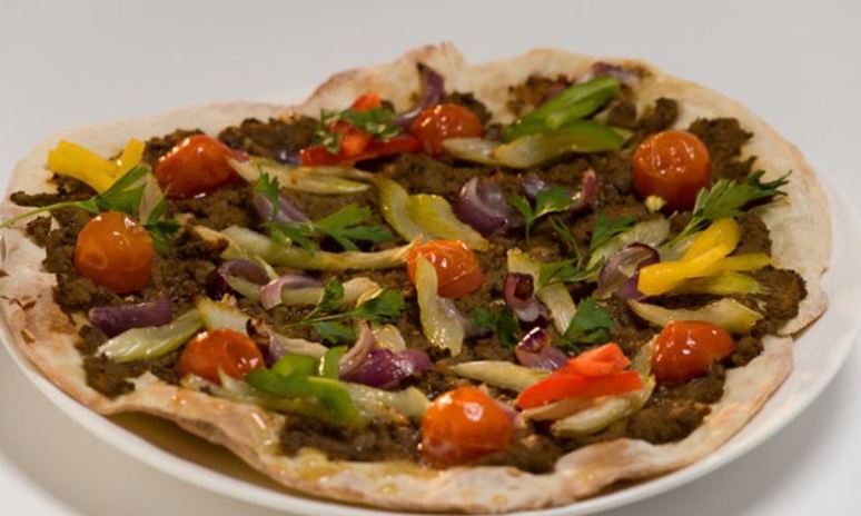 Рецепт лепешки со свиным паштетом и сладкими овощами