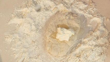 лепешка со свиным паштетом и сладкими овощами