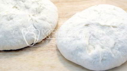 лепешки на минеральной воде