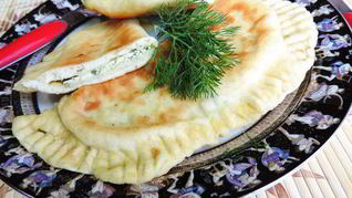 Лепешки на простокваше Весенние с творогом и зеленью