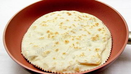 лепешки с брынзой и зеленью