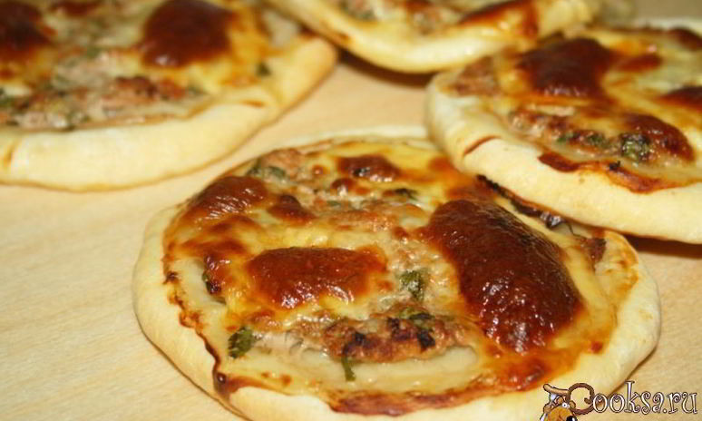 Рецепт лепешек со свининой и сыром