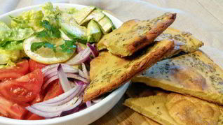 Сокка лепешка из нутовой муки