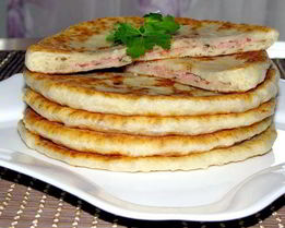 Сырные лепешки