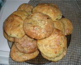 Творожно-яблочные лепешки с отрубями