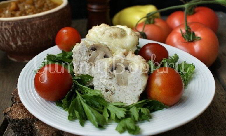 Рецепт куриных маффинов с шампиньонами и моцареллой