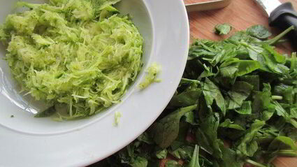 маффины из киноа с овощами и фетой