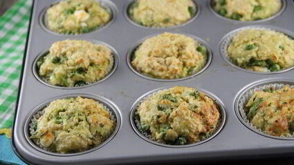 маффины из киноа с овощами и фетой