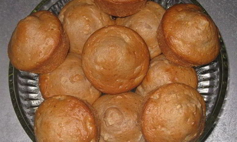 Рецепт маффинов на кислом молоке с яблоками