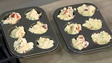 маффины с брынзой и помидорами