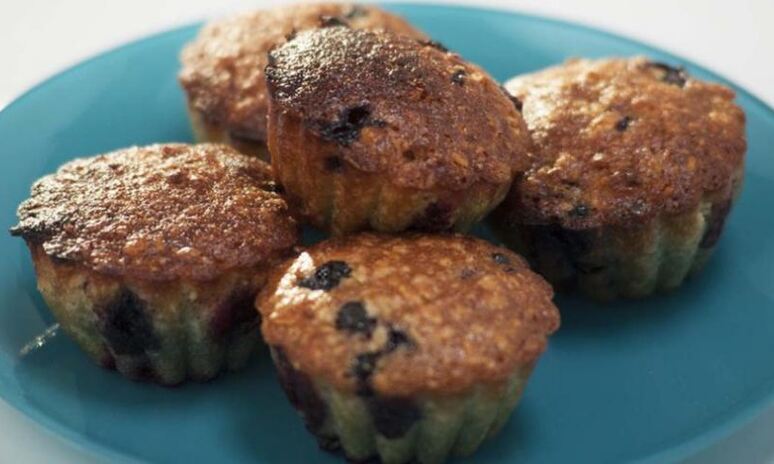 Рецепт маффинов с черной смородиной