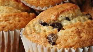Маффины с тыквой и изюмом на сметане