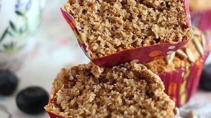 ореховые маффины с отрубями и семечками