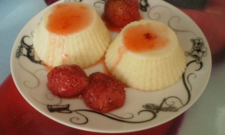 Рецепт творожных маффинов с ягодным сиропом