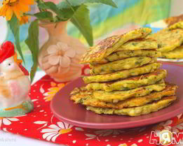 Кабачково-сырные оладьи