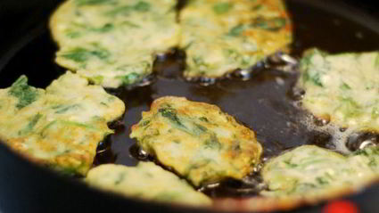 оладушки со шпинатом