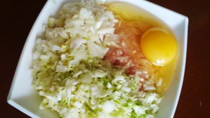 оладьи из капусты и куриного фарша