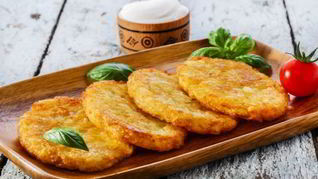 Оладьи из картофельного пюре с зеленым луком