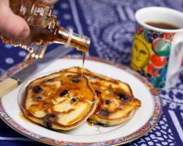 Оладьи с черникой