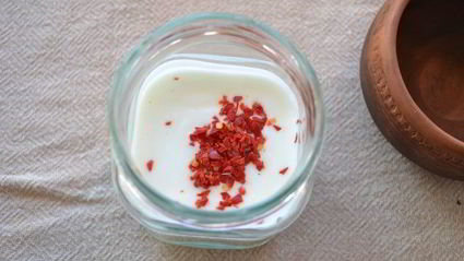 оладьи с кукурузой и соусом из натурального йогурта