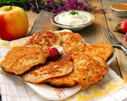 Оладьи с яблоками на кефире