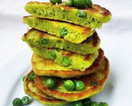 Оладьи с зеленым горошком