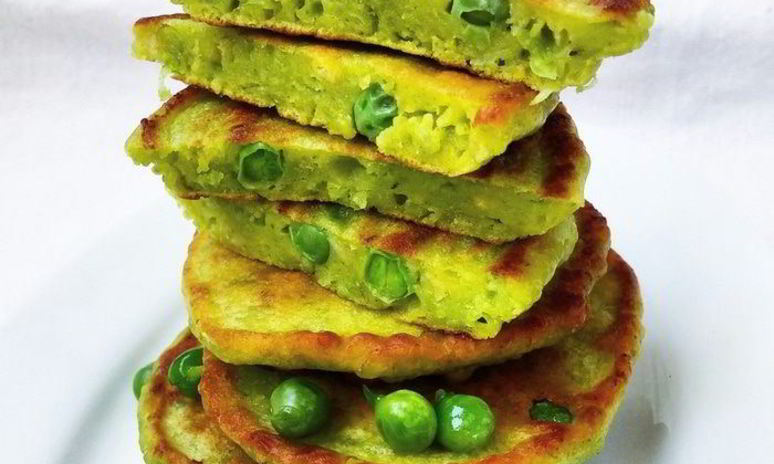 Рецепт оладий с зеленым горошком