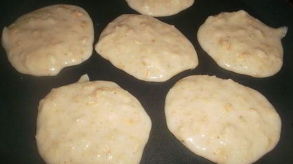 овсяные оладушки с яблоком и корицей