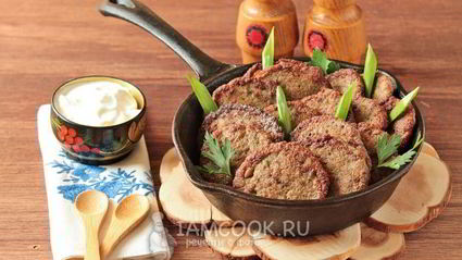 печеночные оладьи с манкой