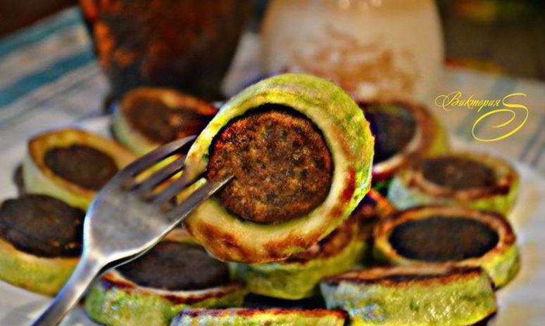 Рецепт печеночных оладий в кабачках