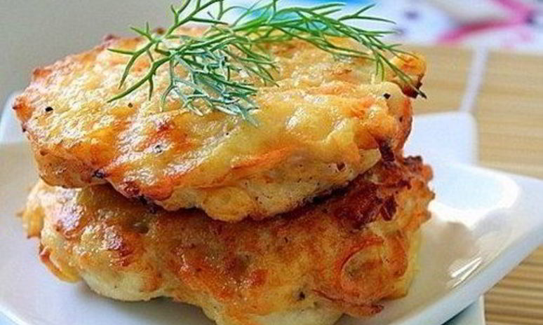 Рецепт простых оладий из курицы