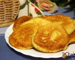 Пшенично-кукурузные оладьи на кефире