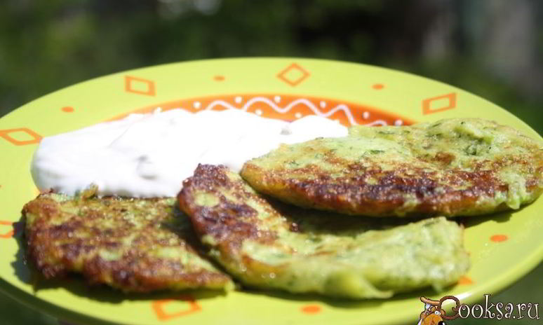 Рецепт весенних кабачковых оладий с сыром сулугуни самые любимые