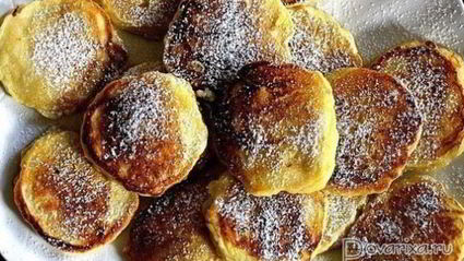 яблочные оладьи