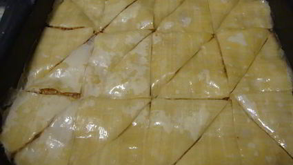 пахлава с медом и лимонным соком