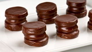 Арахисовое печенье в шоколадной глазури