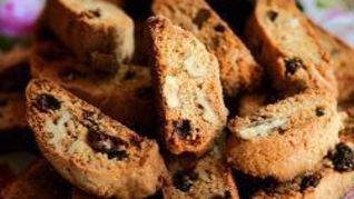 Бискотти из цельно-зерновой муки с орехами