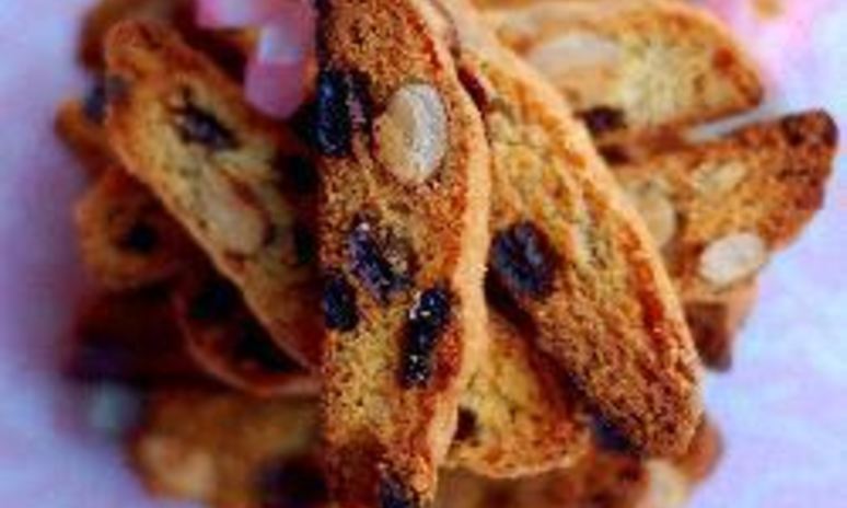 Рецепт бискотти с изюмом и грецким орехом