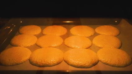 быстрое хрустящее кунжутное печенье