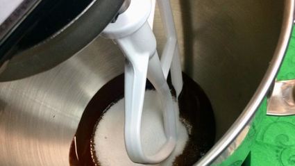 двойное шоколадное печенье с имбирно-кофейными нотками