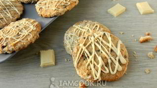 Овсяное печенье с изюмом и белым шоколадом