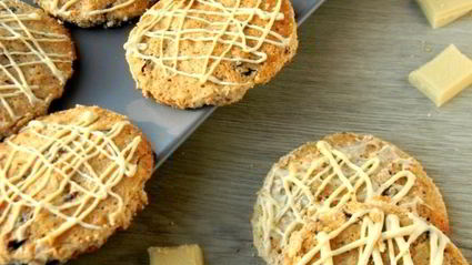 овсяное печенье с изюмом и белым шоколадом