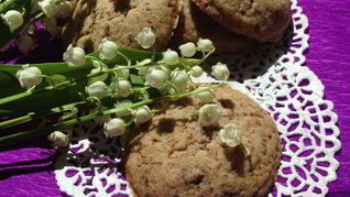 Песочное печенье с шоколадом на крахмале