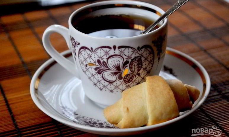 Рецепт рогаликов с повидлом на маргарине