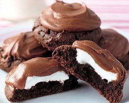 Шоколадное печенье в глазури с зефиром